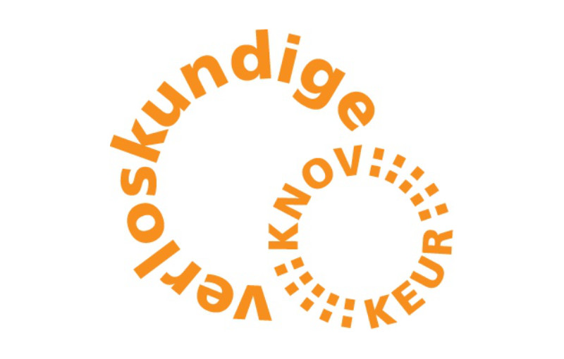 KNOV keur verloskundige